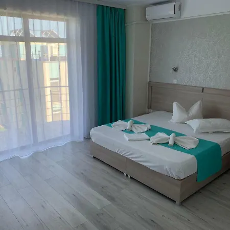 Casa de hóspedes Elva 3*