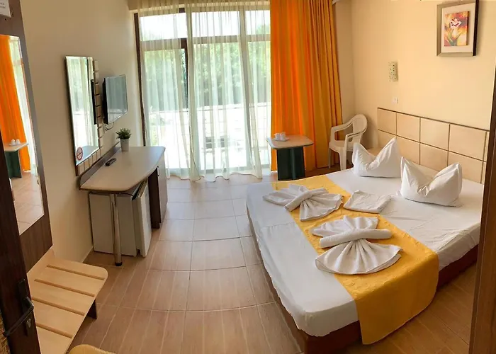 Elva إيفوري سود