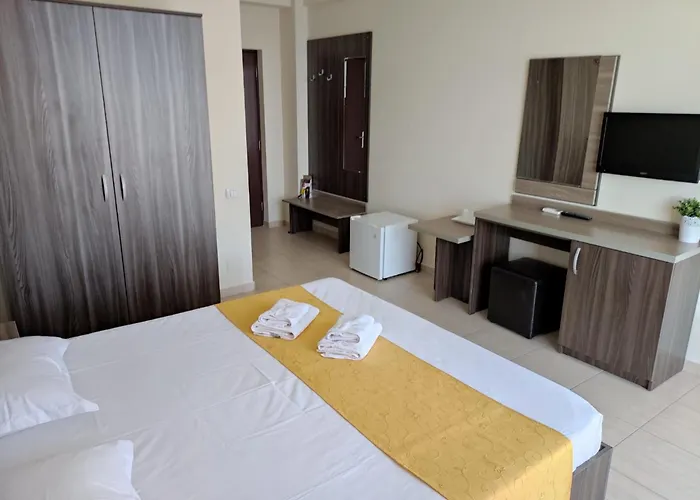 Elva 3* إيفوري سود